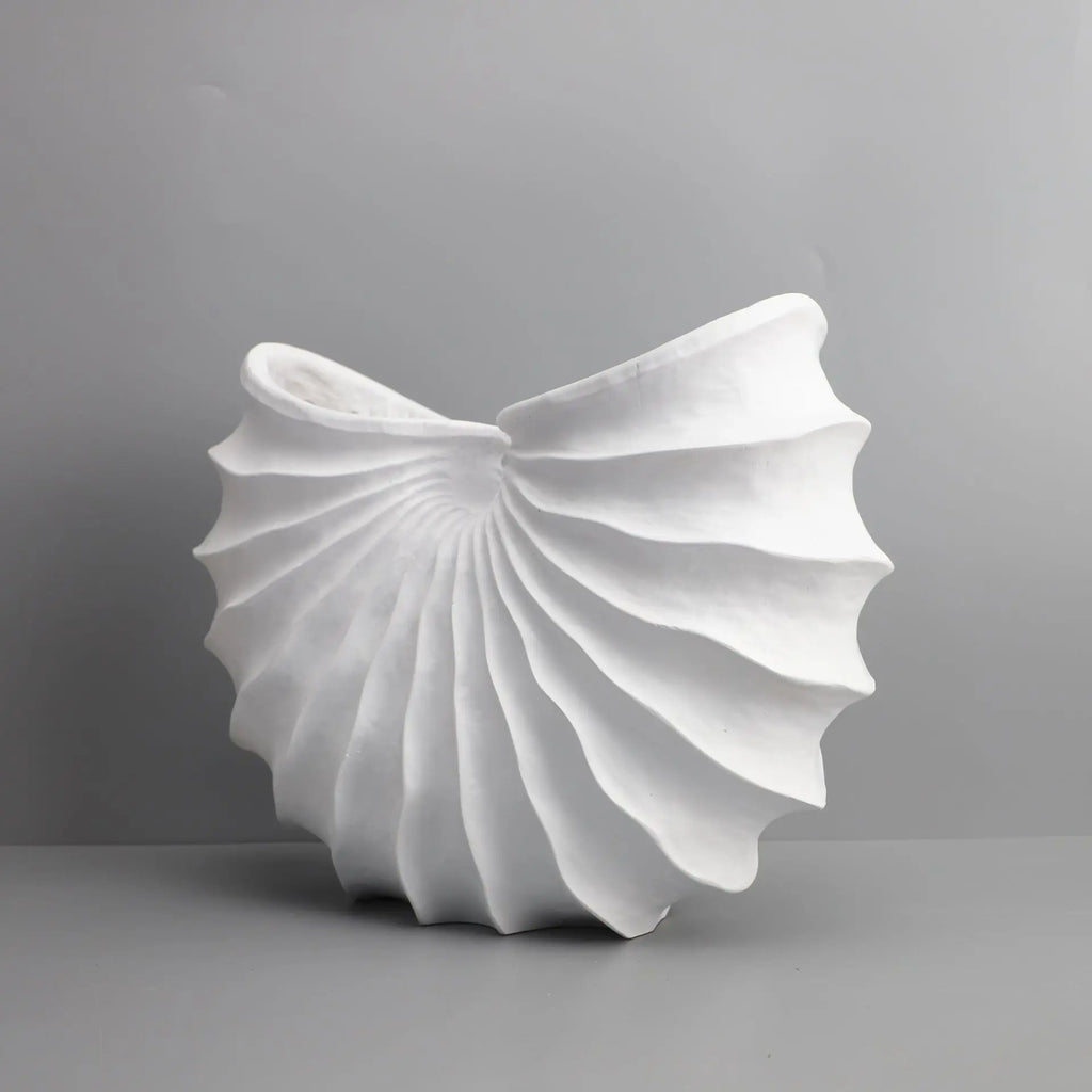 European Scalloped Conch Floral Vase Resin Flower Pots Flower Arrangement Decorative Modern Decor Desk Decoration Crafts Vases