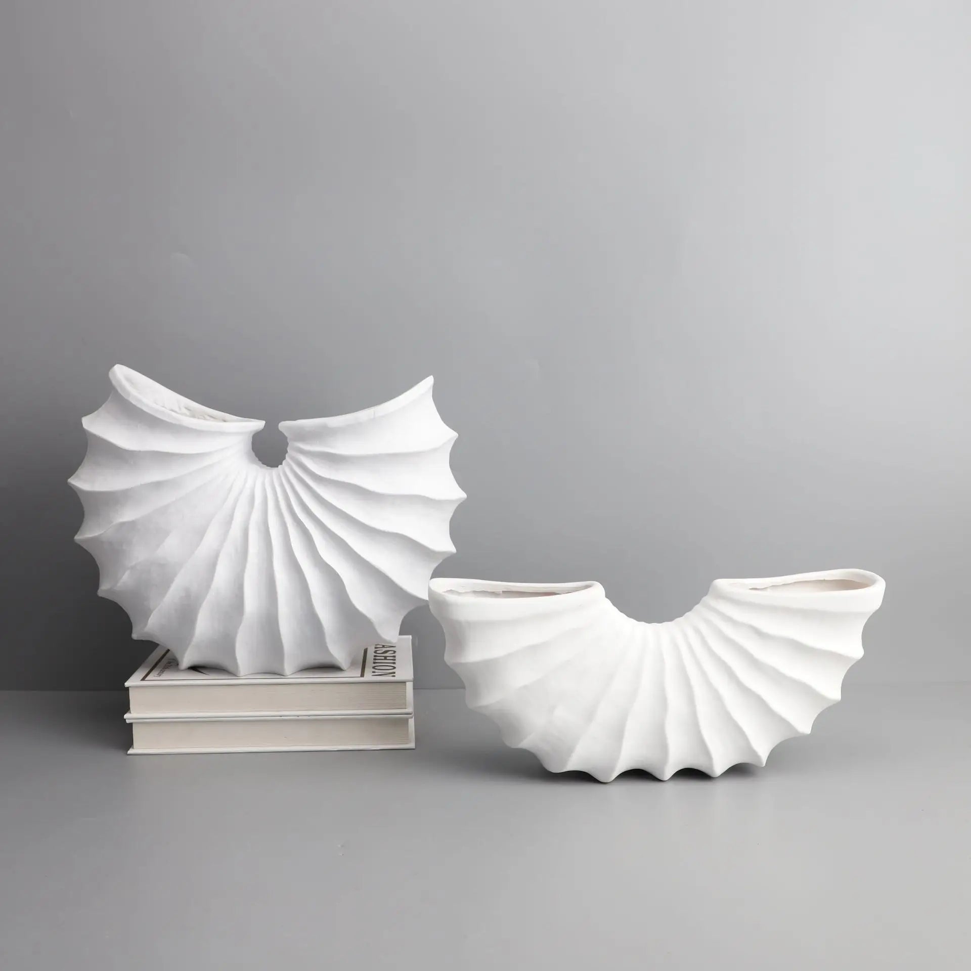 European Scalloped Conch Floral Vase Resin Flower Pots Flower Arrangement Decorative Modern Decor Desk Decoration Crafts Vases